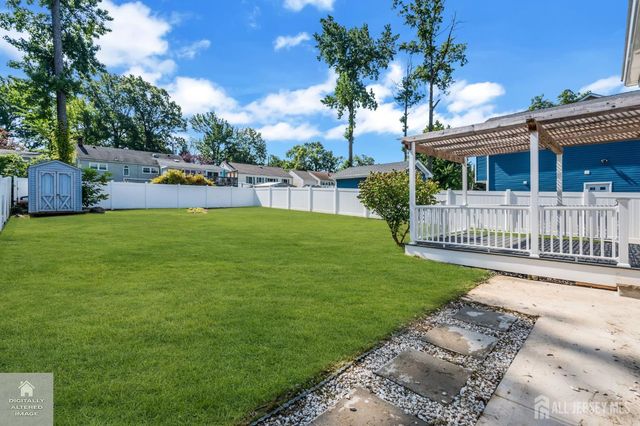 185 E Cliff Road, Colonia, NJ 07067