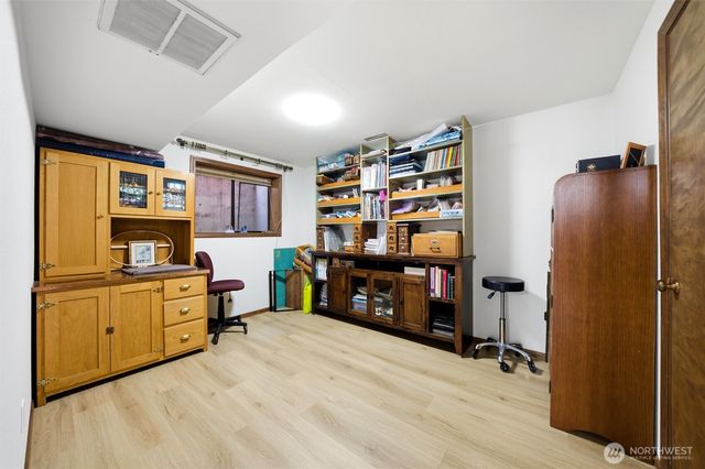 1390 Highland Road, Walla Walla, WA 99362