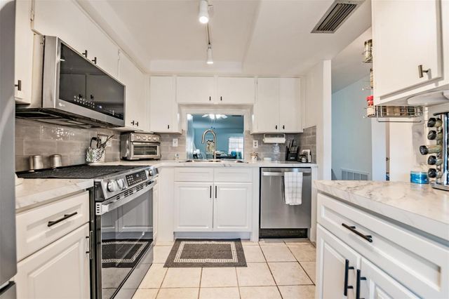 4450 SUNSTATE DRIVE, New Port Richey, FL 34652