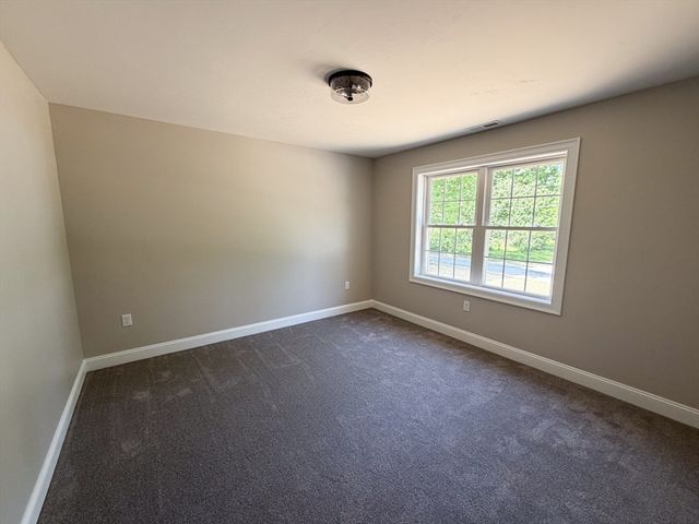 555 Neck Road, Lancaster, MA 01523