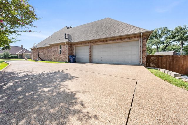 2808 Country Club Road, Pantego, TX 76013