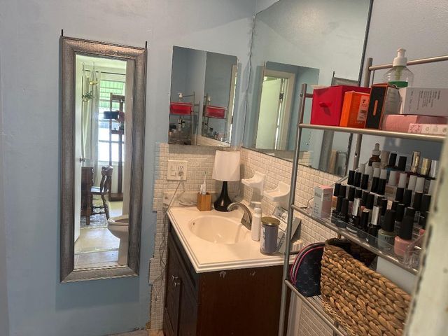 1030 NW 49th Court, Pompano Beach, FL 33064