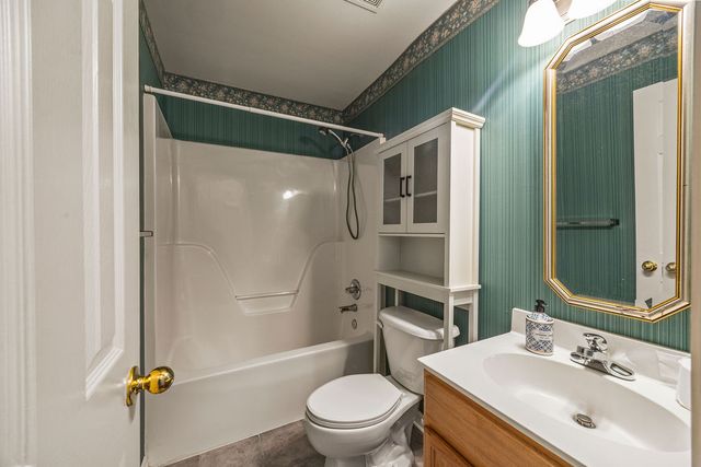 1286 Hackberry Place, Elkins, AR 72727