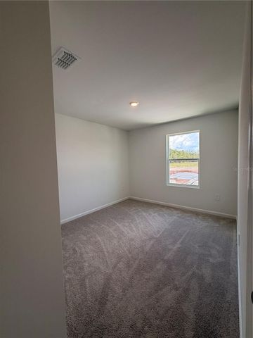 2470 HALLOW GARDEN RD, Eustis, FL 32726