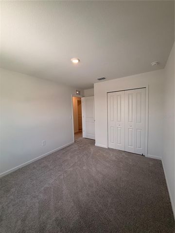 2470 HALLOW GARDEN RD, Eustis, FL 32726