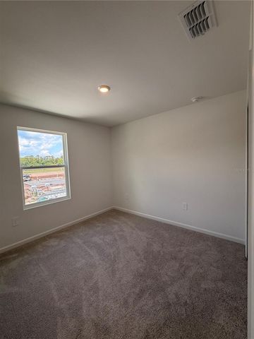 2470 HALLOW GARDEN RD, Eustis, FL 32726