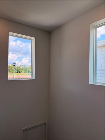 2470 HALLOW GARDEN RD, Eustis, FL 32726