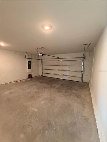 2470 HALLOW GARDEN RD, Eustis, FL 32726