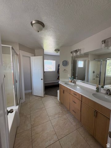 504 S LAKE VW, Vineyard, UT 84059