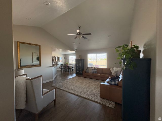 504 S LAKE VW, Vineyard, UT 84059