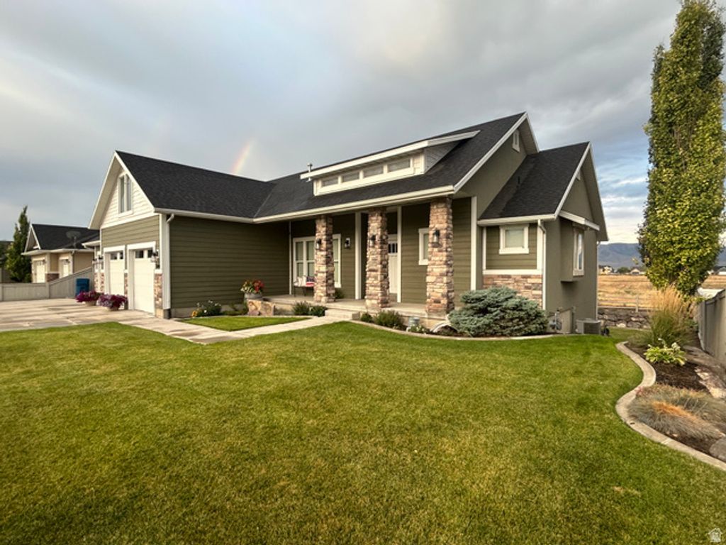 504 S LAKE VW, Vineyard, UT 84059 — photo 2