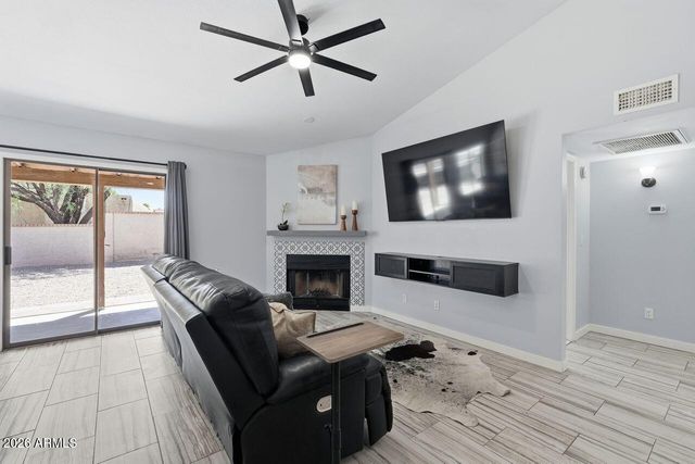 14668 N KINGS Way, Fountain Hills, AZ 85268