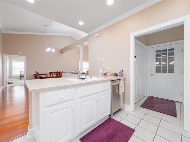 215 Peppertree Crossing Ave, Brunswick, GA 31525