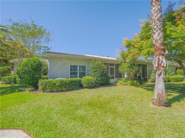 215 Peppertree Crossing Ave, Brunswick, GA 31525