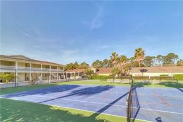 215 Peppertree Crossing Ave, Brunswick, GA 31525