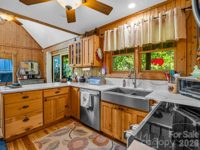 301 Peaks Drive, Lake Lure, NC 28746