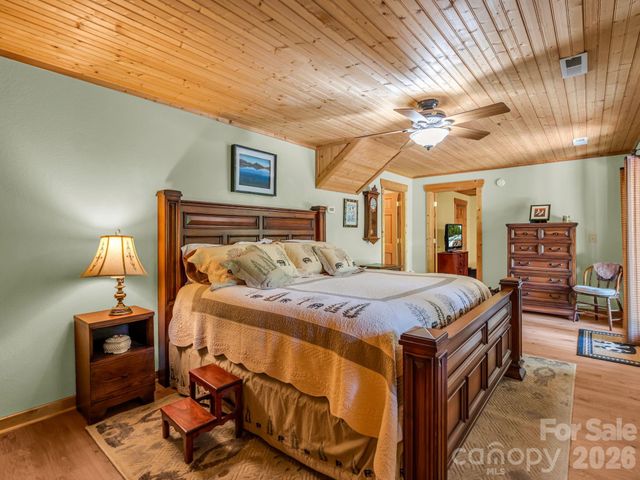 301 Peaks Drive, Lake Lure, NC 28746