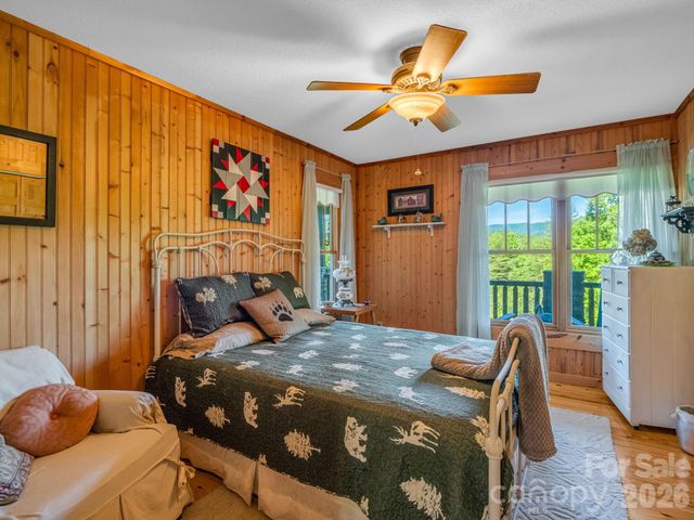 301 Peaks Drive, Lake Lure, NC 28746