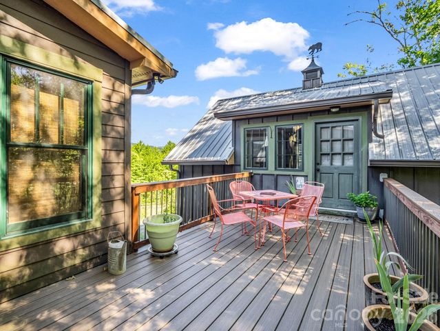 301 Peaks Drive, Lake Lure, NC 28746