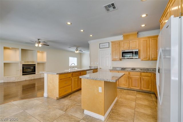 9620 Sedona Hills Court, Las Vegas, NV 89147