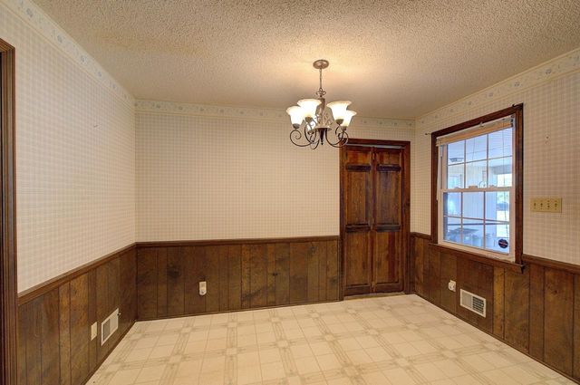 148 Hickory Hill Drive, Inman, SC 29349