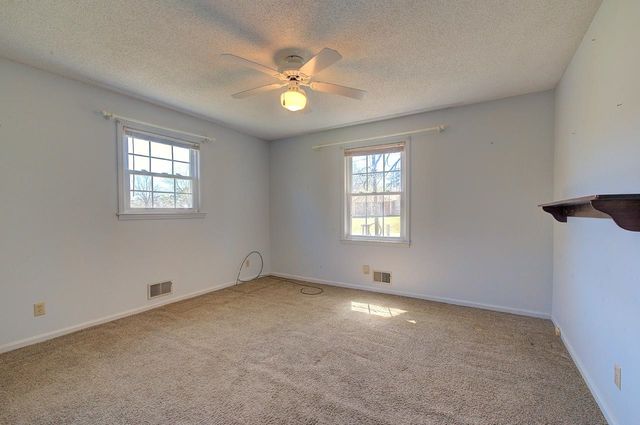 148 Hickory Hill Drive, Inman, SC 29349