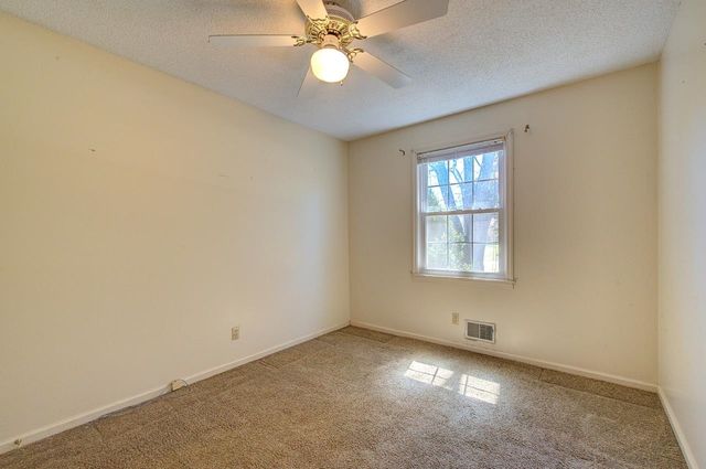 148 Hickory Hill Drive, Inman, SC 29349