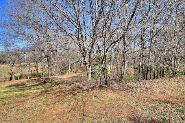 148 Hickory Hill Drive, Inman, SC 29349