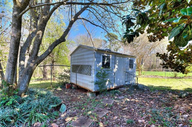 148 Hickory Hill Drive, Inman, SC 29349