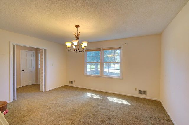 148 Hickory Hill Drive, Inman, SC 29349