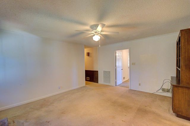 148 Hickory Hill Drive, Inman, SC 29349