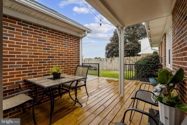 210 MUSSER RD, East Earl, PA 17519