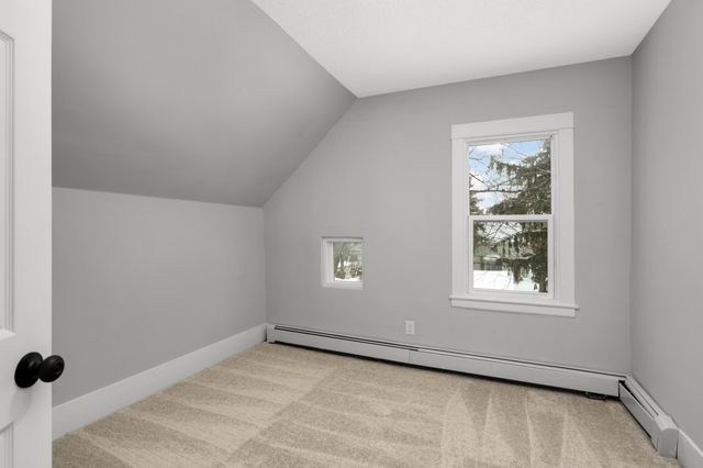 2518 Thomas Avenue N, Minneapolis, MN 55411