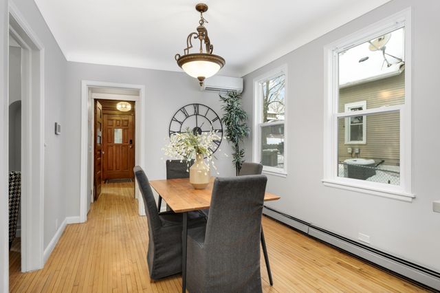 2518 Thomas Avenue N, Minneapolis, MN 55411