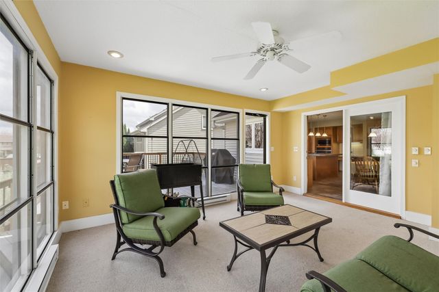 9913 Alpine Drive, Urbandale, IA 50322