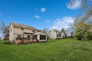 9913 Alpine Drive, Urbandale, IA 50322