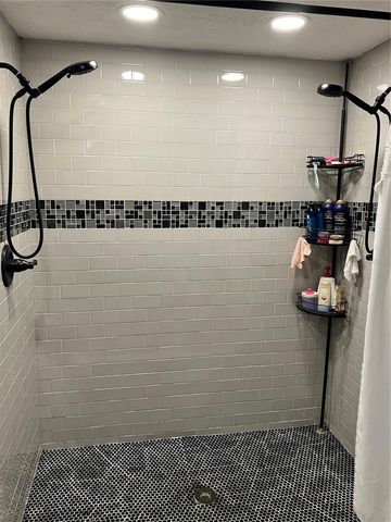 2801 61ST AVENUE N, St Petersburg, FL 33714