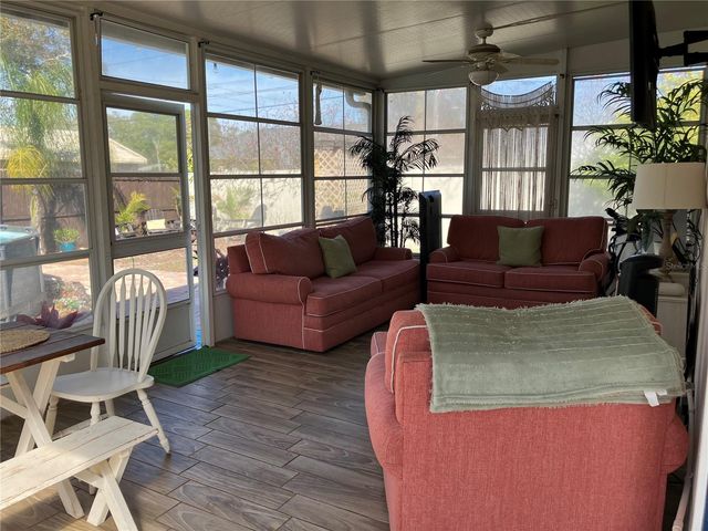 2801 61ST AVENUE N, St Petersburg, FL 33714