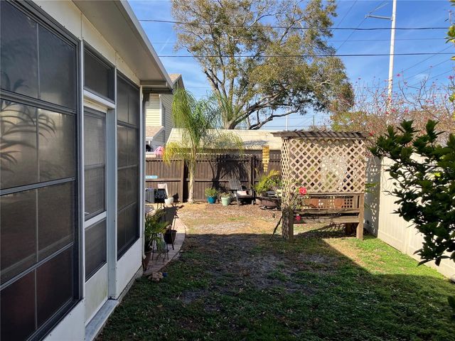 2801 61ST AVENUE N, St Petersburg, FL 33714