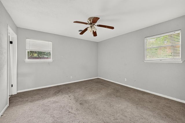 2403 Robin Circle, Denton, TX 76209