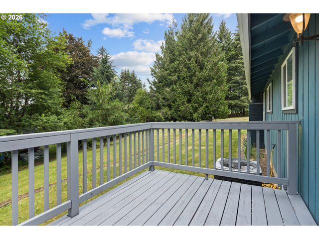 1011 Nw 405TH St, Woodland, WA 98674