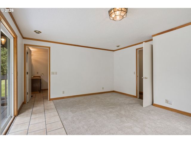 1011 Nw 405TH St, Woodland, WA 98674