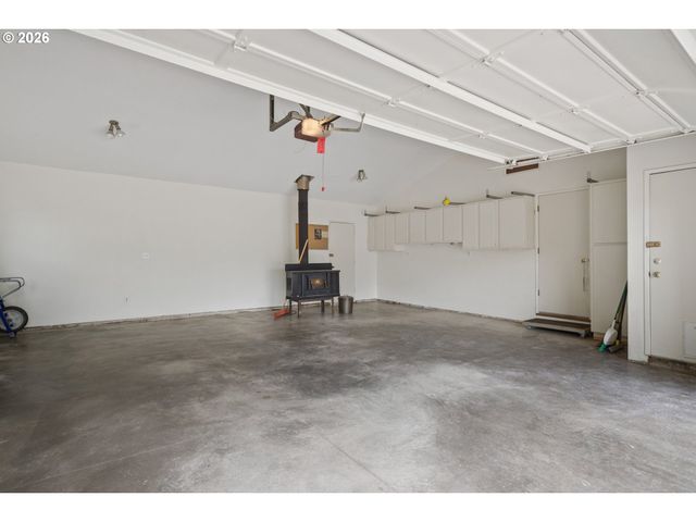 1011 Nw 405TH St, Woodland, WA 98674