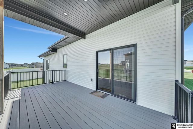 1002 Middleton Avenue, Lincoln, NE 68521