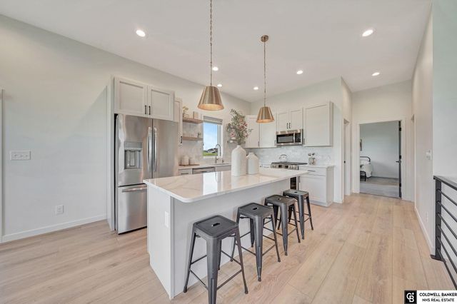 1002 Middleton Avenue, Lincoln, NE 68521