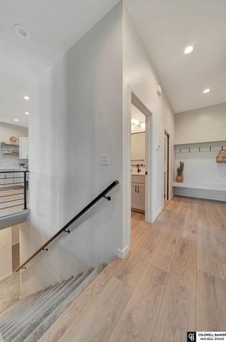 1002 Middleton Avenue, Lincoln, NE 68521