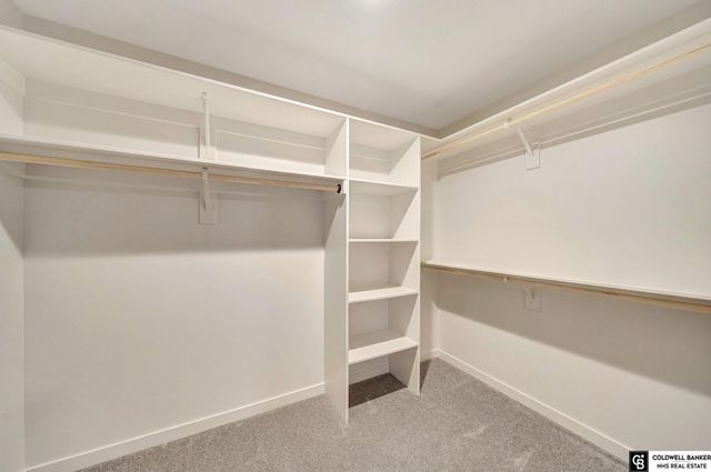 1002 Middleton Avenue, Lincoln, NE 68521