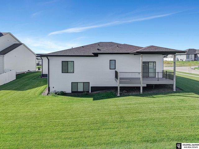 1002 Middleton Avenue, Lincoln, NE 68521