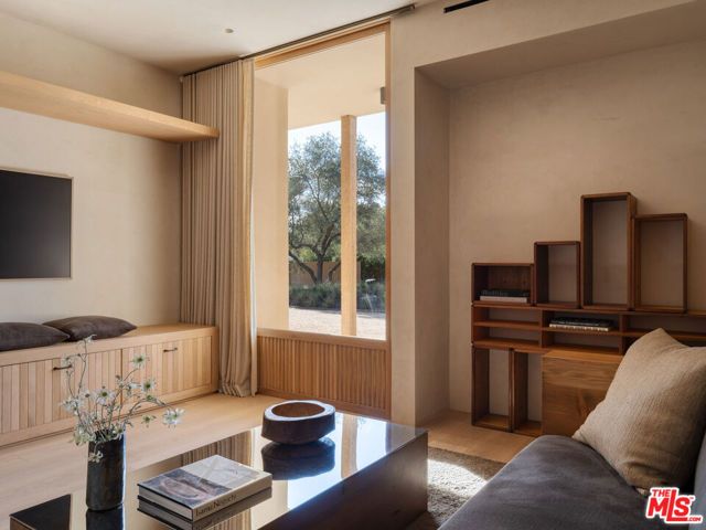 620 Stone Meadow Lane, Santa Barbara, CA 93108