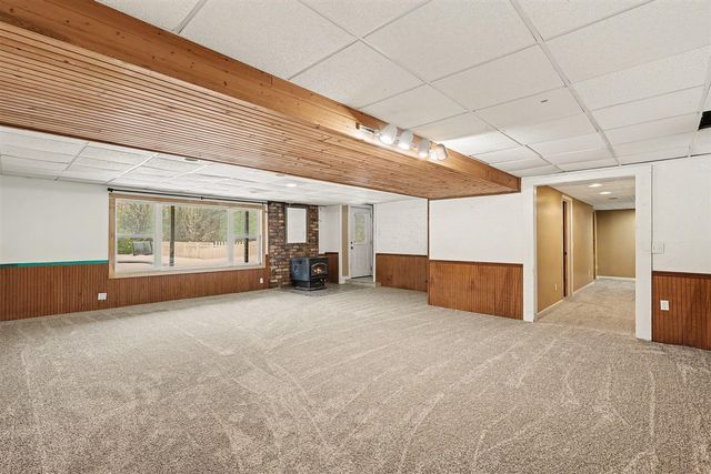 2094 S 88th Avenue, Shelby, MI 49455